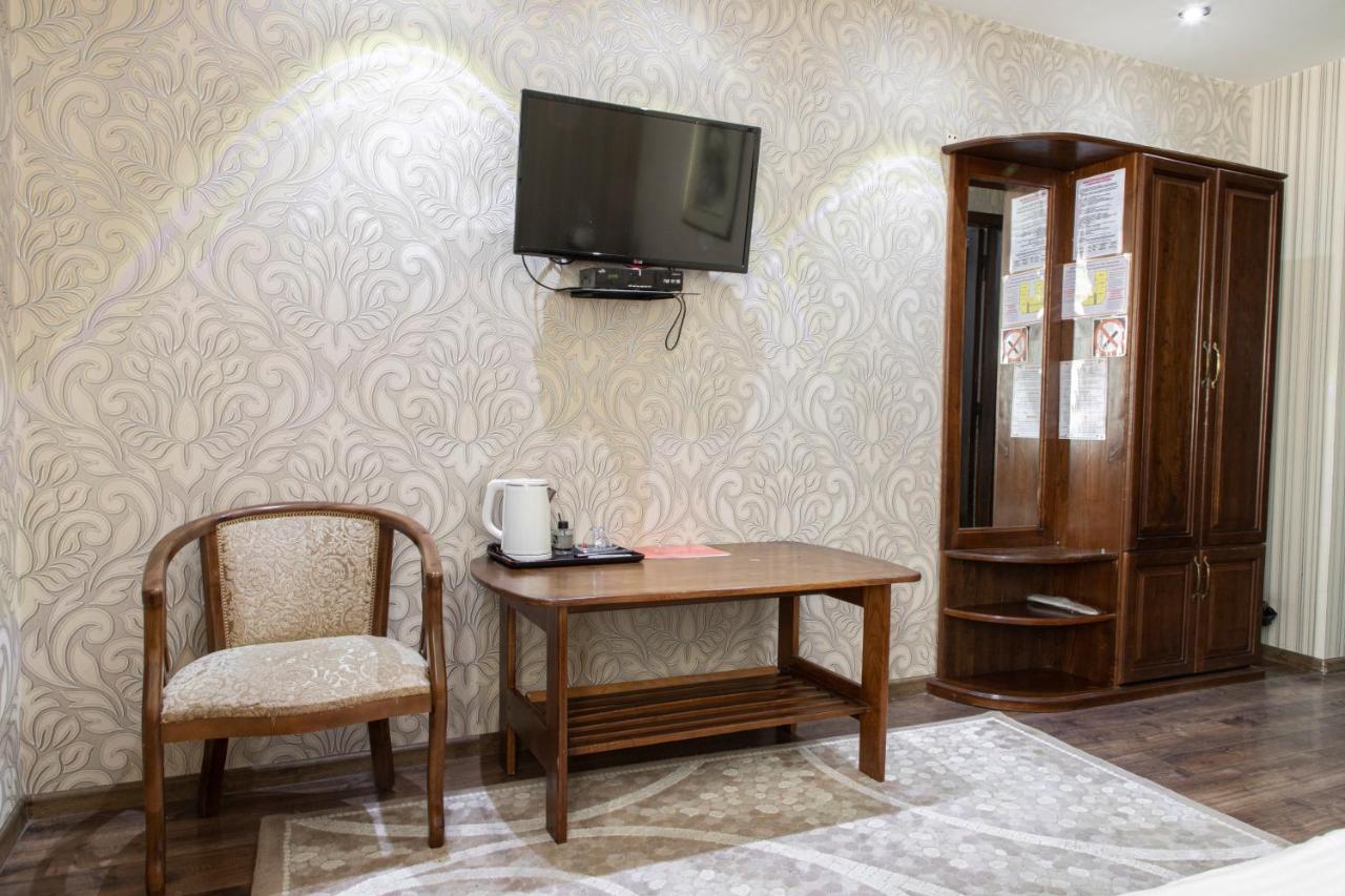 Nur M Hotel Tashkent Exterior foto