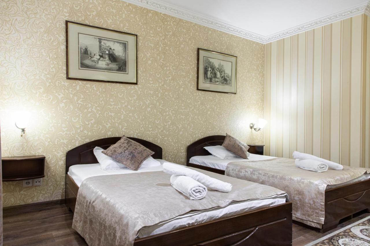 Nur M Hotel Tashkent Exterior foto