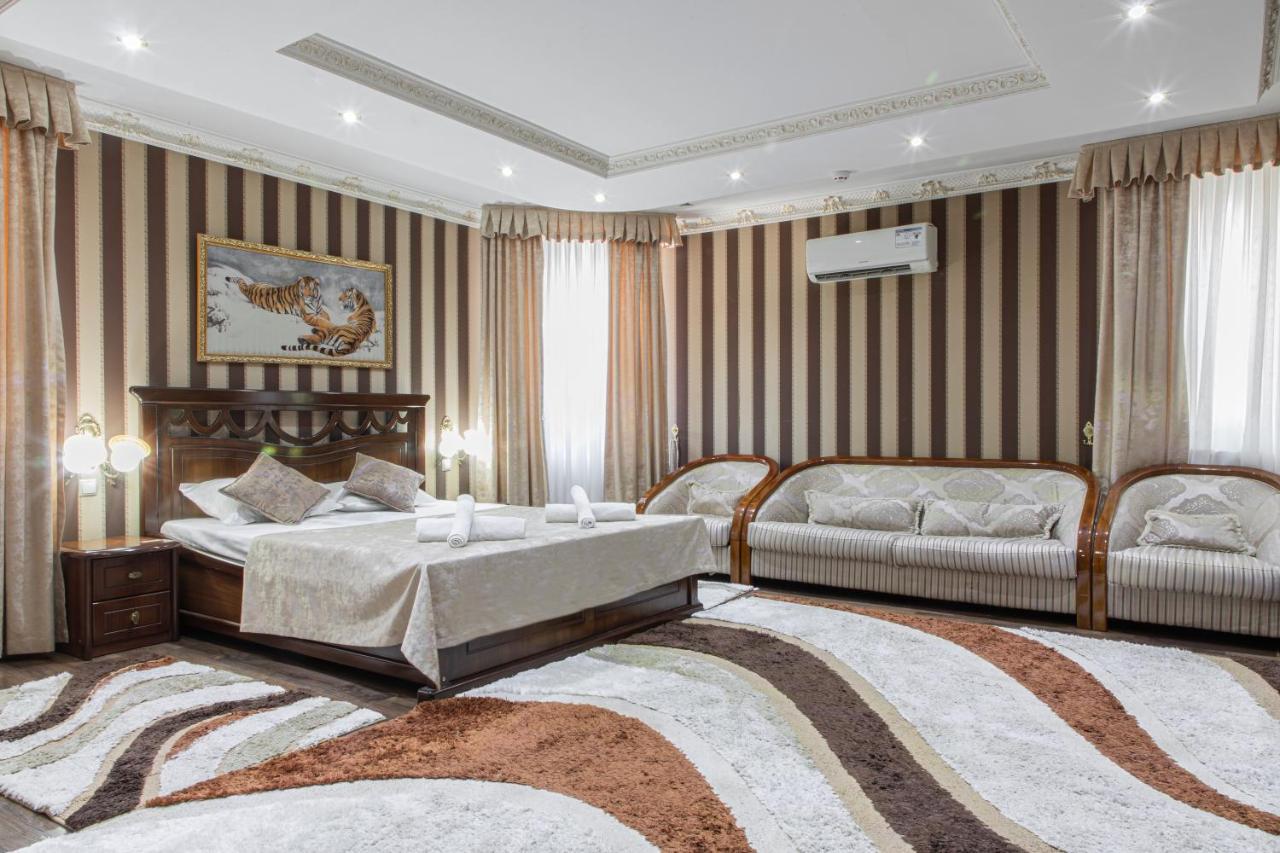 Nur M Hotel Tashkent Exterior foto